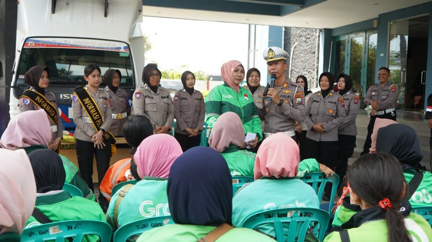 Polres Probolinggo Kota Peringati Hari Kartini Bersama Pengemudi Ojol Perempuan